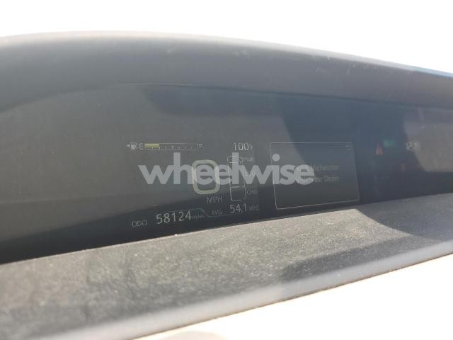 Photo 2 of 2022 TOYOTA PRIUS LE (VIN JTDL9MFU8N3033869)