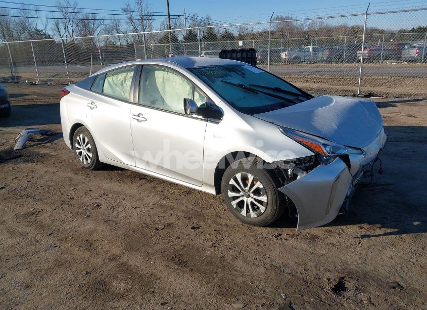 2020 Toyota Prius XLE AWD-E (VIN JTDL9RFU5L3013217) main photo