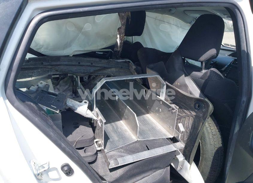 Photo 8 of 2020 Toyota Prius LE AWD-E (VIN JTDL9RFU7L3019326)