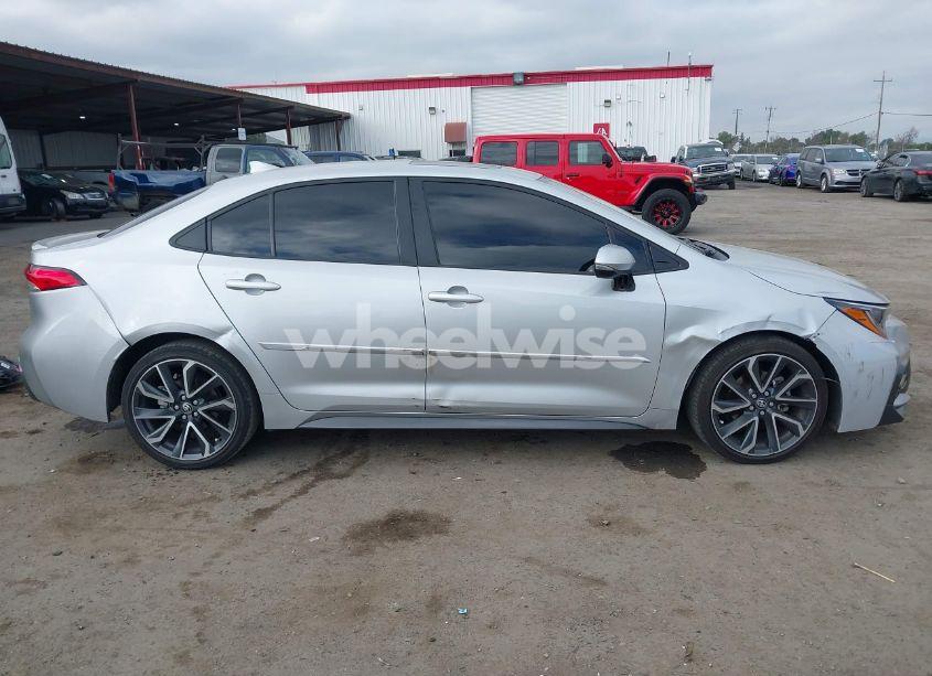 Photo 13 of 2022 Toyota Corolla SE 6MT (VIN JTDM4MCEXNJ097309)