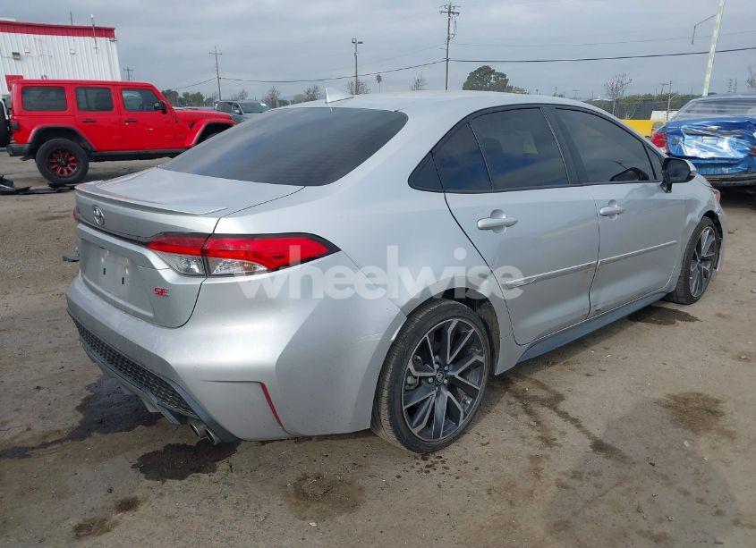 Photo 4 of 2022 Toyota Corolla SE 6MT (VIN JTDM4MCEXNJ097309)