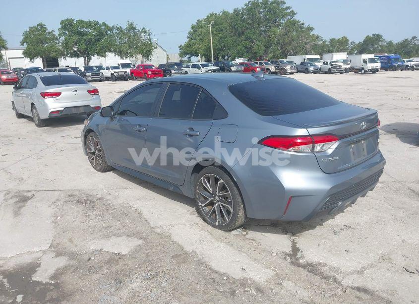 Photo 3 of 2021 Toyota Corolla SE (VIN JTDP4MCE2MJ053915)