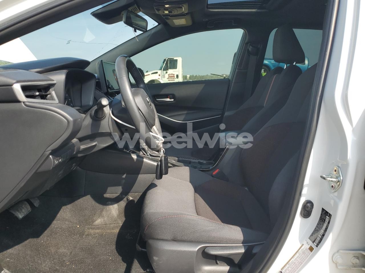 Photo 7 of 2024 TOYOTA COROLLA SE (VIN JTDP4MCE4R3520831)