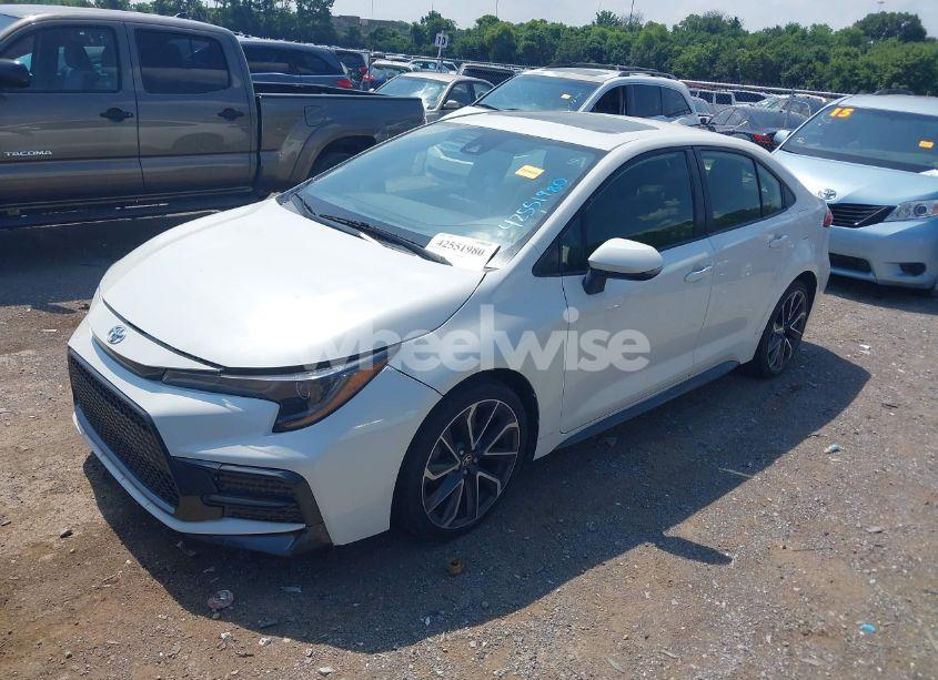 Photo 2 of 2020 Toyota Corolla SE (VIN JTDP4RCE8LJ031042)