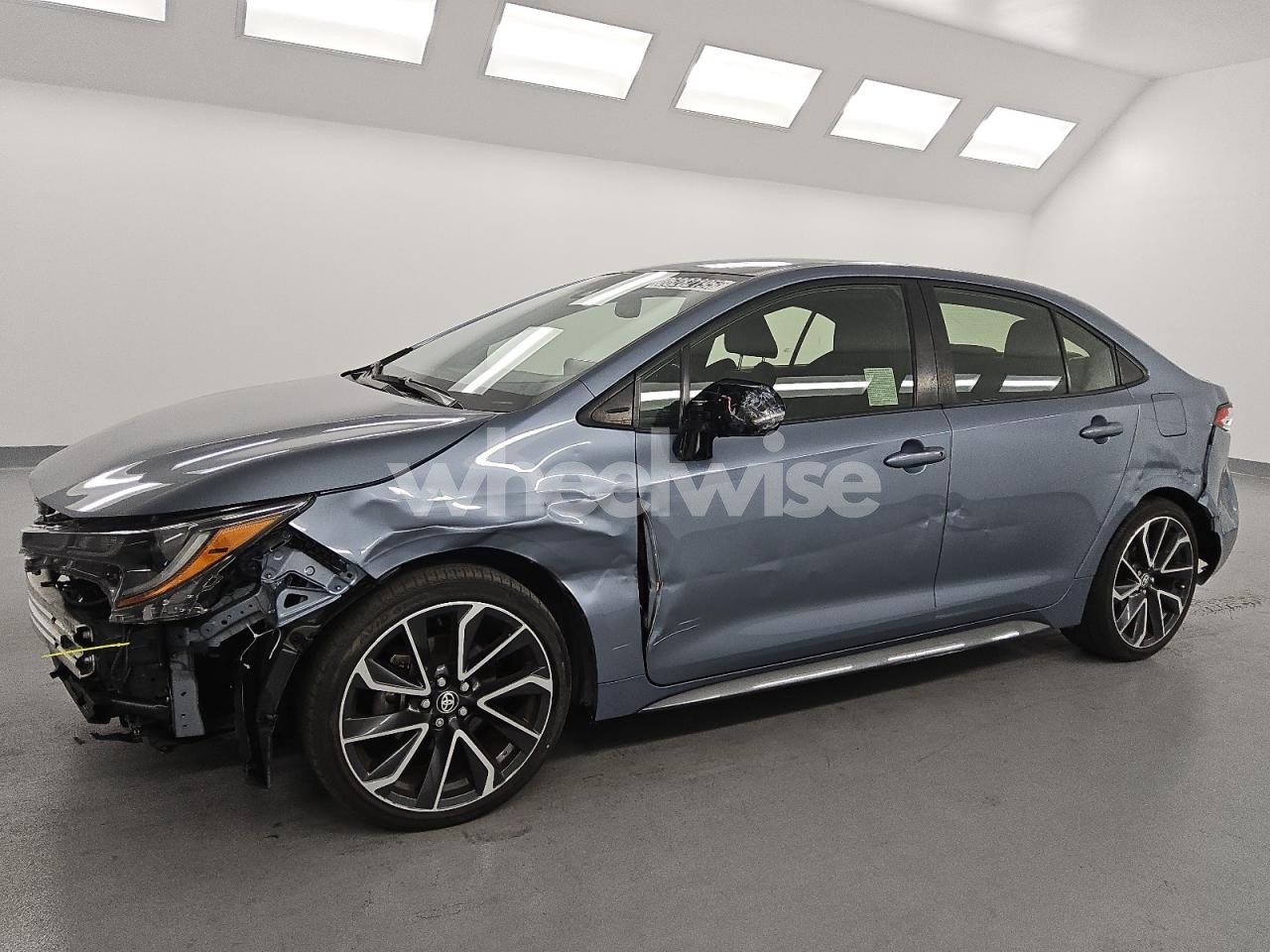 2022 TOYOTA COROLLA SE (VIN JTDS4MCE0NJ094779) main photo