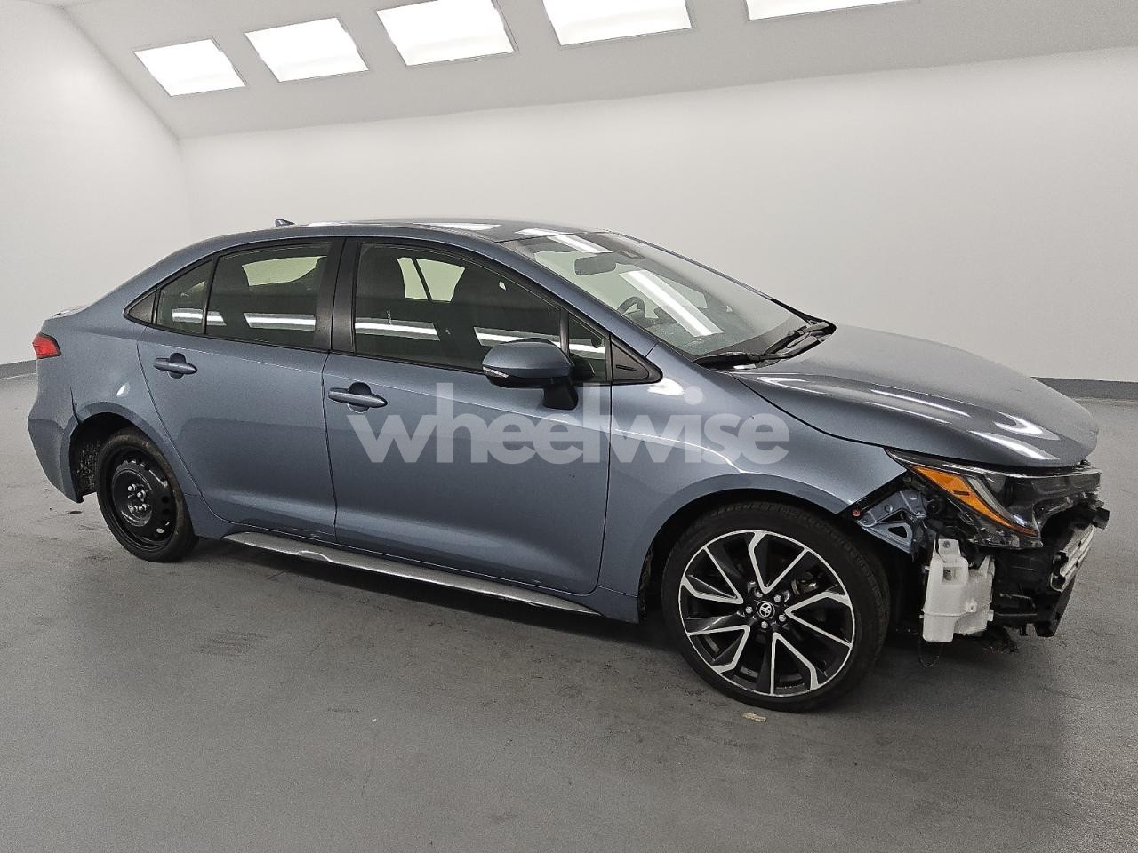 Photo 4 of 2022 TOYOTA COROLLA SE (VIN JTDS4MCE0NJ094779)