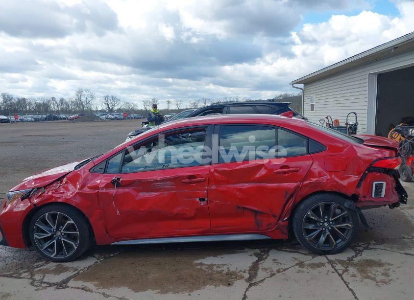 Photo 15 of 2021 Toyota Corolla SE (VIN JTDS4MCE2MJ054525)