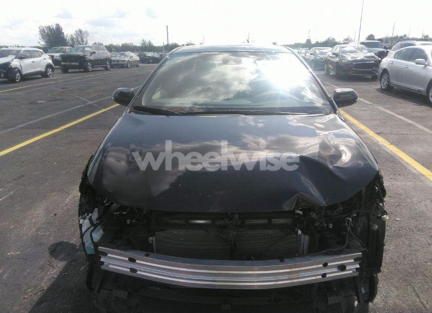 Photo 6 of 2022 Toyota Corolla SE (VIN JTDS4MCE3NJ084778)