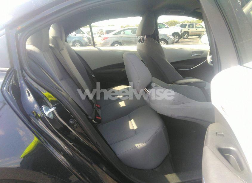 Photo 8 of 2022 Toyota Corolla SE (VIN JTDS4MCE3NJ084778)