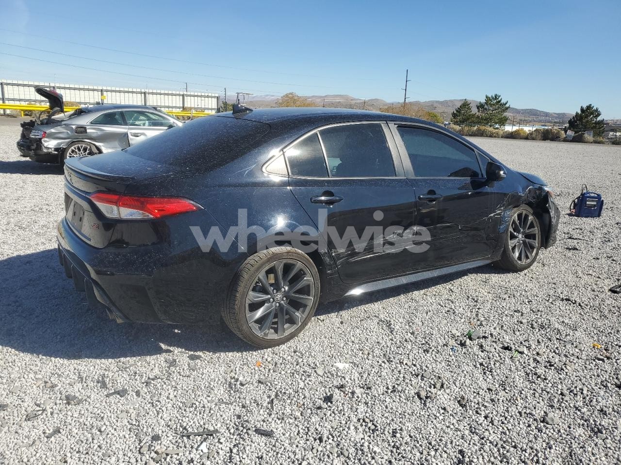 Photo 3 of 2023 TOYOTA COROLLA SE (VIN JTDS4MCE9P3515146)