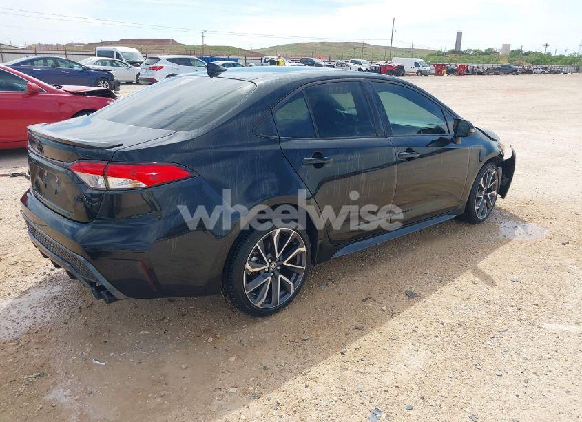 Photo 4 of 2022 Toyota Corolla SE (VIN JTDS4MCEXNJ097267)