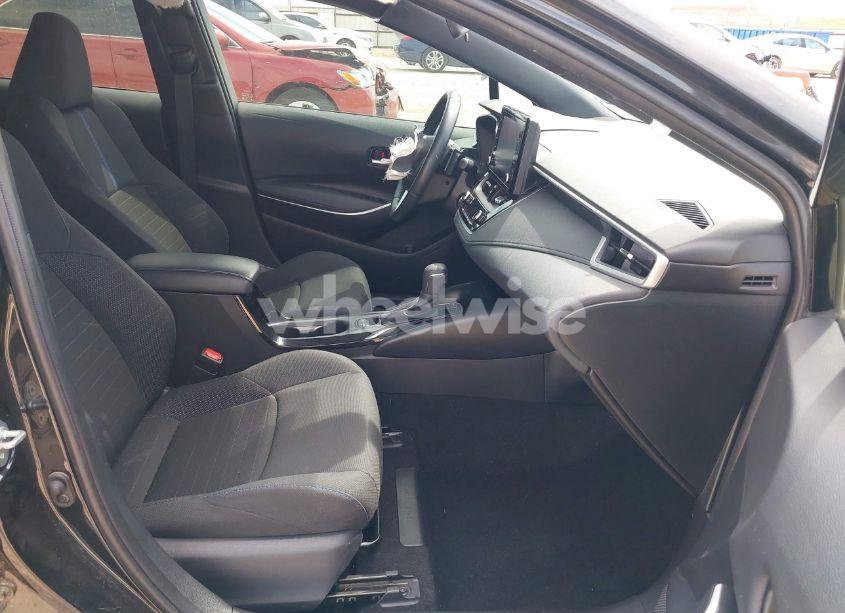 Photo 5 of 2022 Toyota Corolla SE (VIN JTDS4MCEXNJ097267)