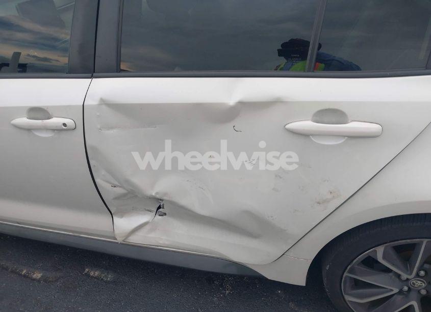 Photo 6 of 2020 Toyota Corolla SE (VIN JTDS4RCE0LJ029442)