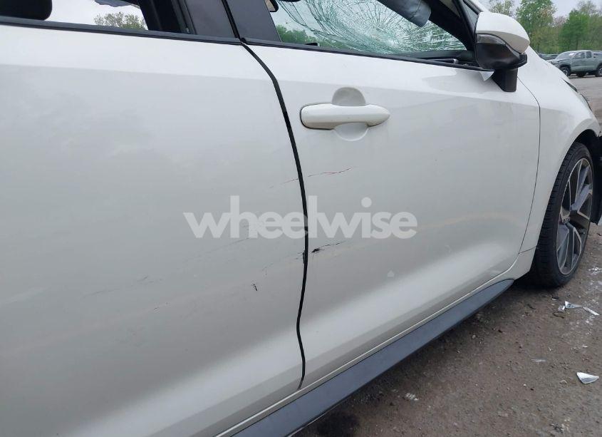 Photo 21 of 2020 Toyota Corolla SE (VIN JTDS4RCE2LJ015865)