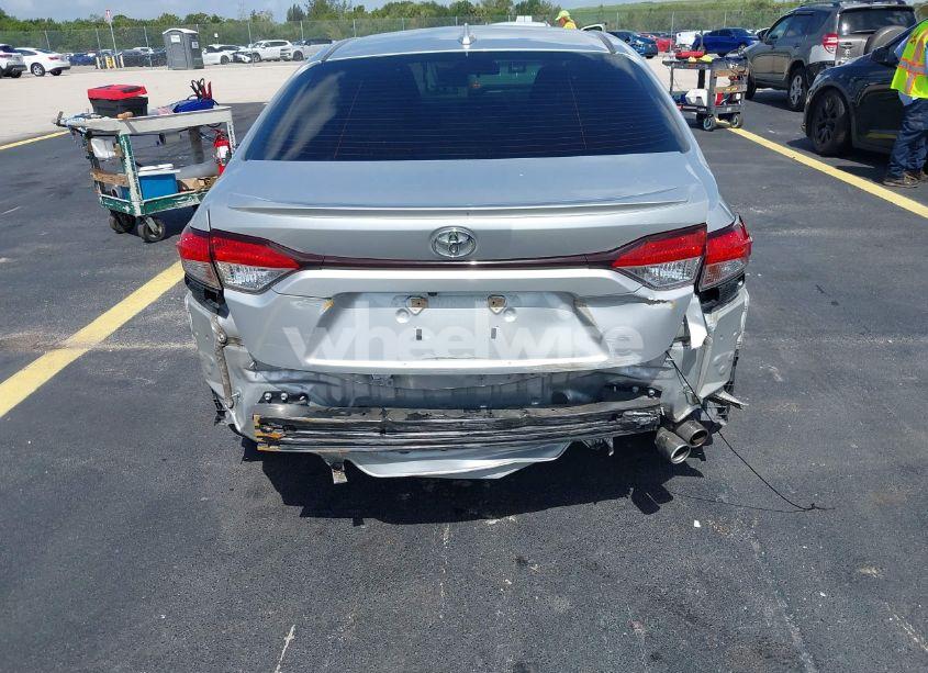 Photo 6 of 2020 Toyota Corolla SE (VIN JTDS4RCE3LJ008570)