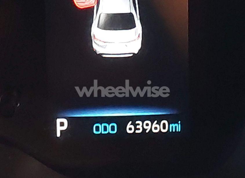 Photo 15 of 2020 Toyota Corolla SE (VIN JTDS4RCE3LJ031332)