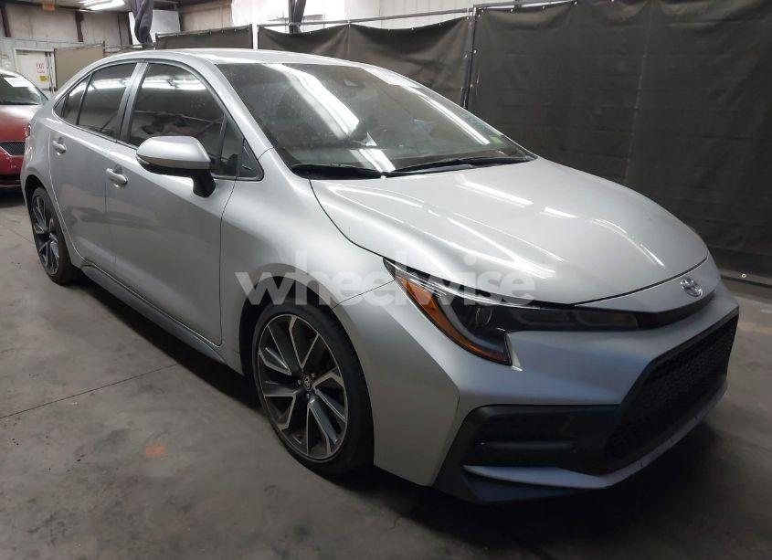 2020 Toyota Corolla SE (VIN JTDS4RCE6LJ051543) main photo