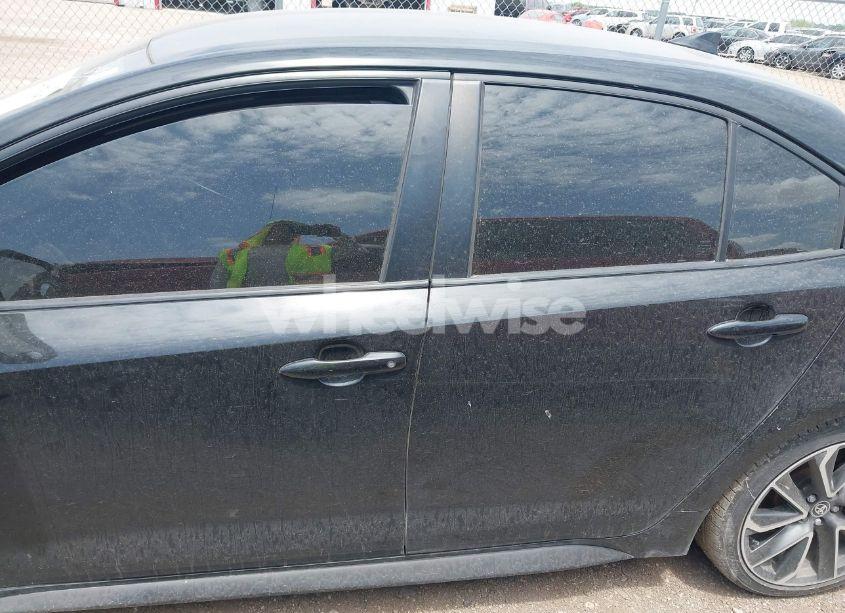 Photo 13 of 2020 Toyota Corolla SE (VIN JTDS4RCE9LJ005639)