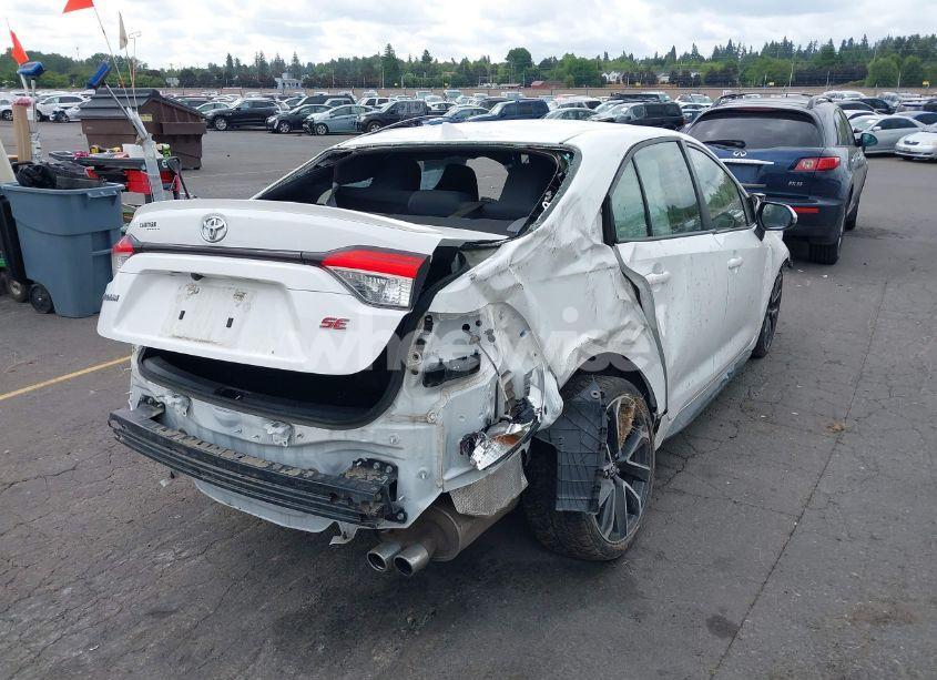 Photo 4 of 2020 Toyota Corolla SE (VIN JTDS4RCE9LJ030427)