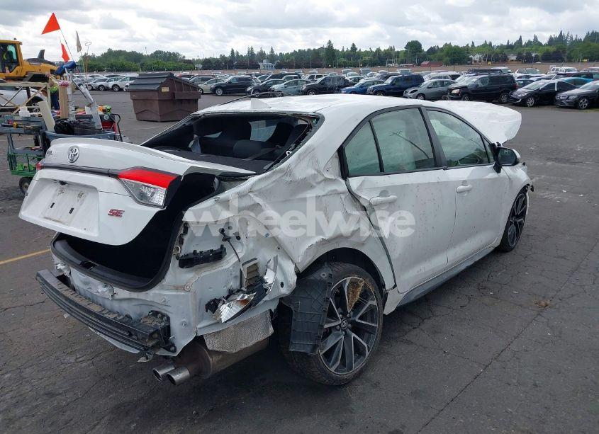 Photo 6 of 2020 Toyota Corolla SE (VIN JTDS4RCE9LJ030427)