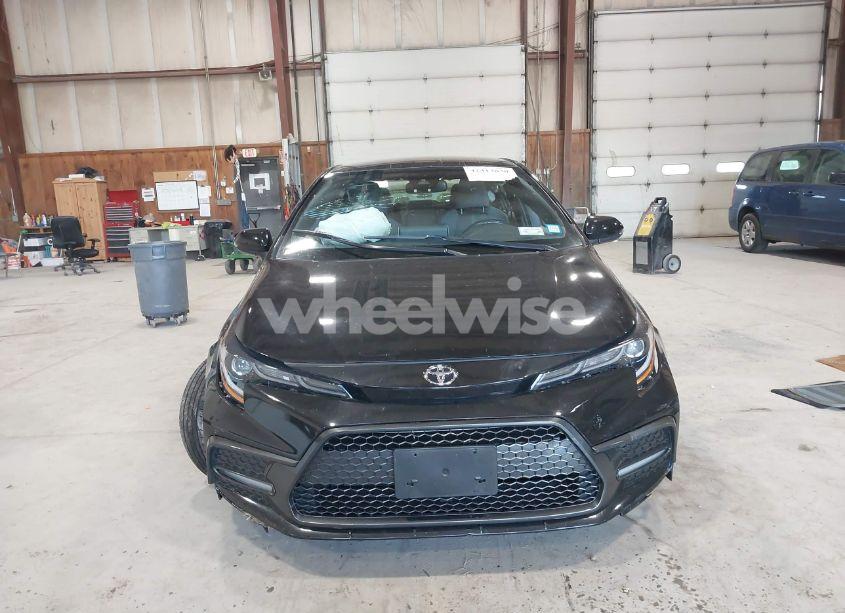 Photo 12 of 2020 Toyota Corolla SE (VIN JTDS4RCEXLJ023146)