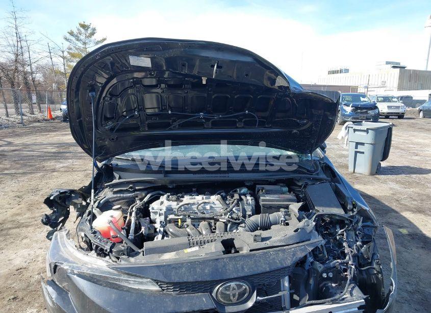 Photo 10 of 2021 Toyota Corolla LE (VIN JTDVPMAE1MJ138729)