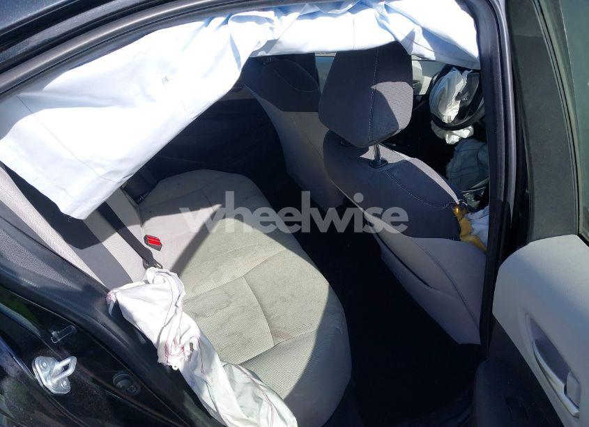 Photo 8 of 2021 Toyota Corolla LE (VIN JTDVPMAE1MJ138729)