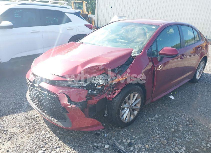 Photo 2 of 2022 Toyota Corolla LE (VIN JTDVPMAE2NJ210717)