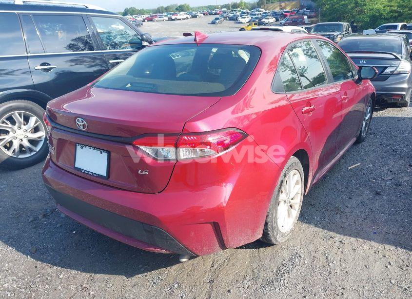 Photo 4 of 2022 Toyota Corolla LE (VIN JTDVPMAE2NJ210717)