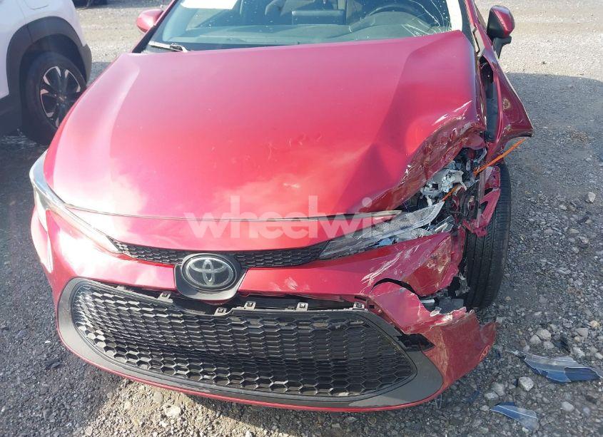Photo 6 of 2022 Toyota Corolla LE (VIN JTDVPMAE2NJ210717)