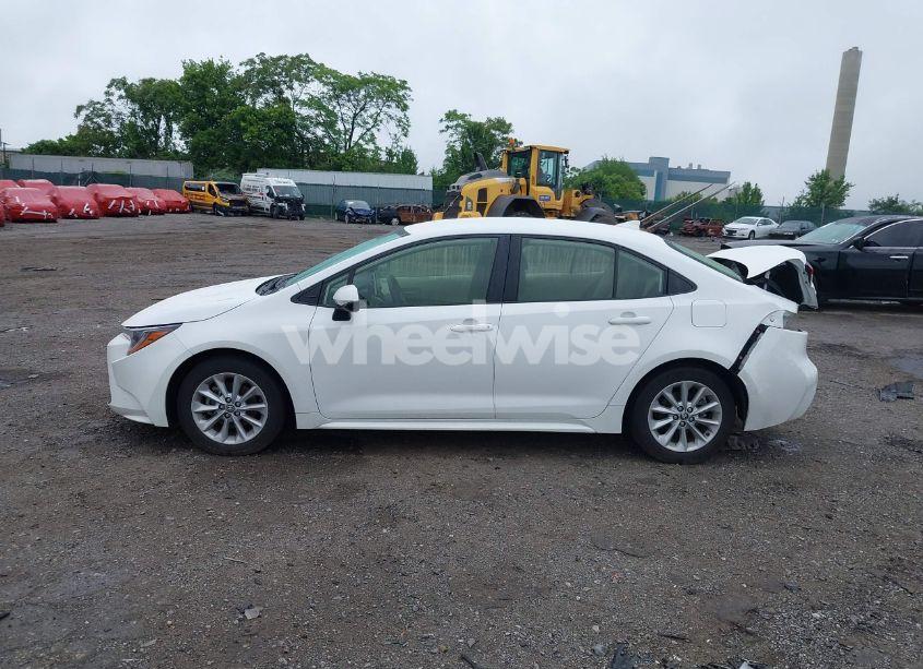 Photo 14 of 2020 Toyota Corolla LE (VIN JTDVPRAE7LJ075289)