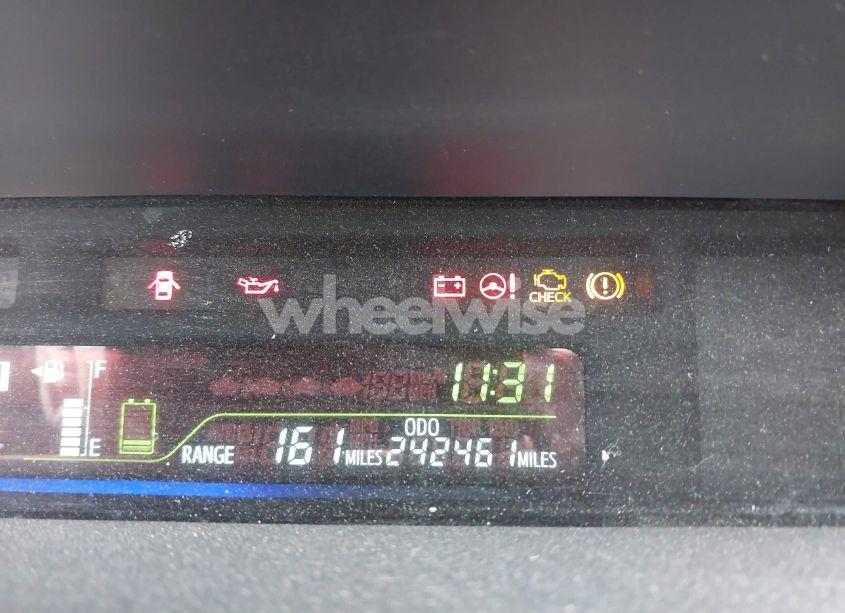 Photo 15 of 2012 Toyota Prius V THREE (VIN JTDZN3EU0C3149601)