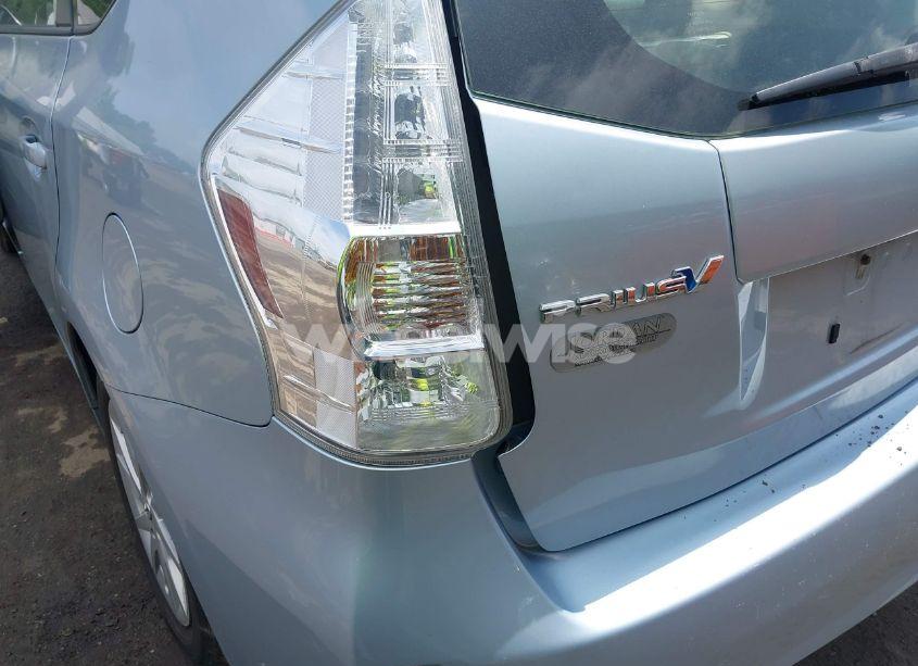 Photo 19 of 2014 Toyota Prius V TWO (VIN JTDZN3EU0E3362289)