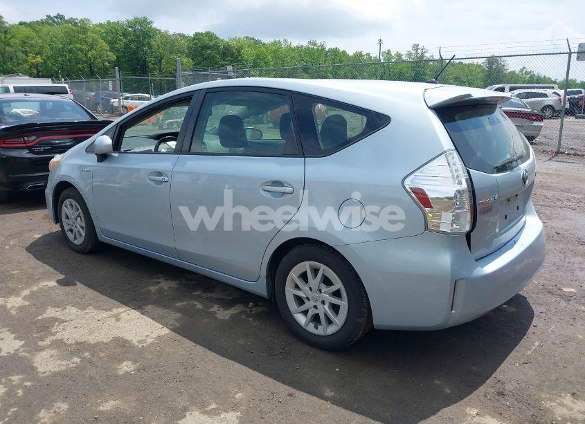 Photo 3 of 2014 Toyota Prius V TWO (VIN JTDZN3EU0E3362289)