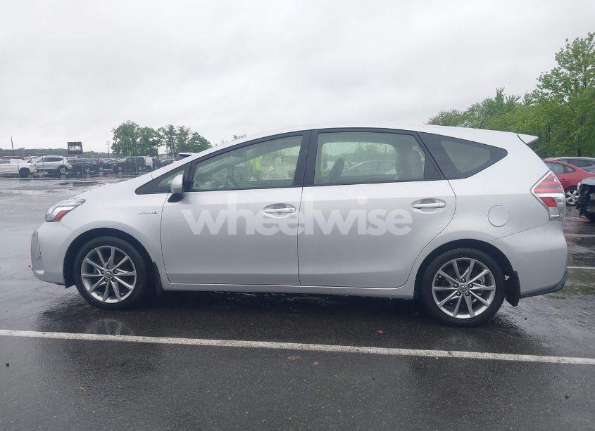 Photo 14 of 2015 Toyota Prius V FIVE (VIN JTDZN3EU0FJ015719)