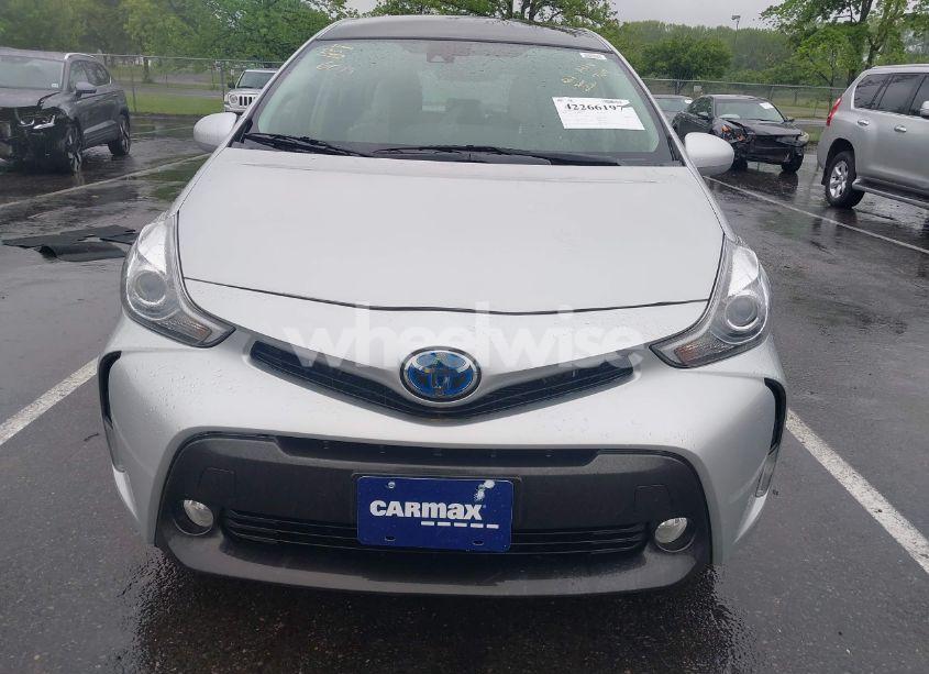Photo 6 of 2015 Toyota Prius V FIVE (VIN JTDZN3EU0FJ015719)