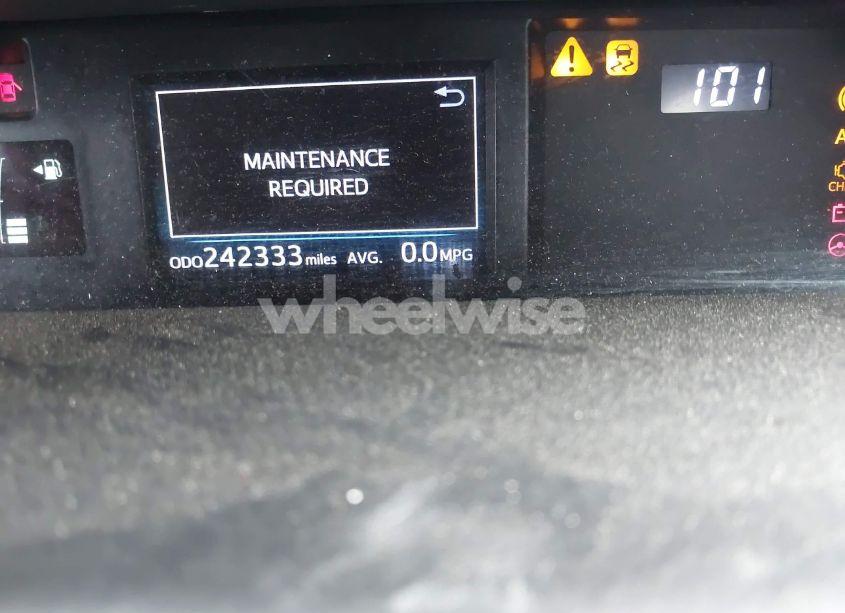 Photo 16 of 2015 Toyota Prius V THREE (VIN JTDZN3EU0FJ021004)