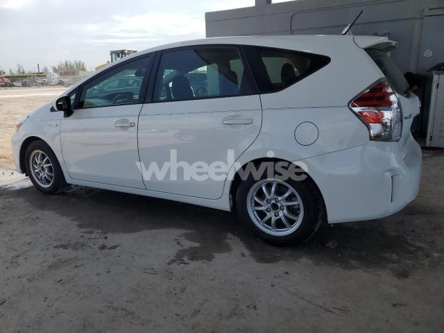 Photo 11 of 2016 TOYOTA PRIUS V (VIN JTDZN3EU0GJ050505)