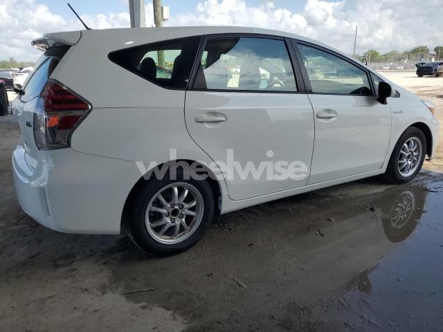 Photo 2 of 2016 TOYOTA PRIUS V (VIN JTDZN3EU0GJ050505)
