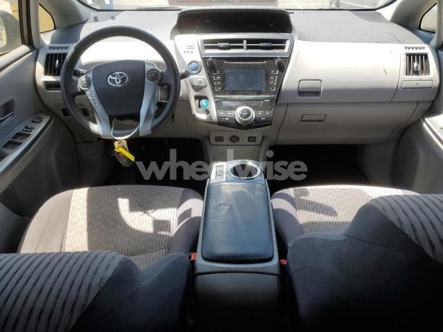 Photo 10 of 2017 TOYOTA PRIUS V (VIN JTDZN3EU0HJ062381)