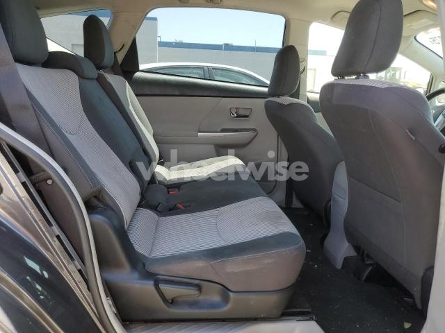 Photo 2 of 2017 TOYOTA PRIUS V (VIN JTDZN3EU0HJ062381)