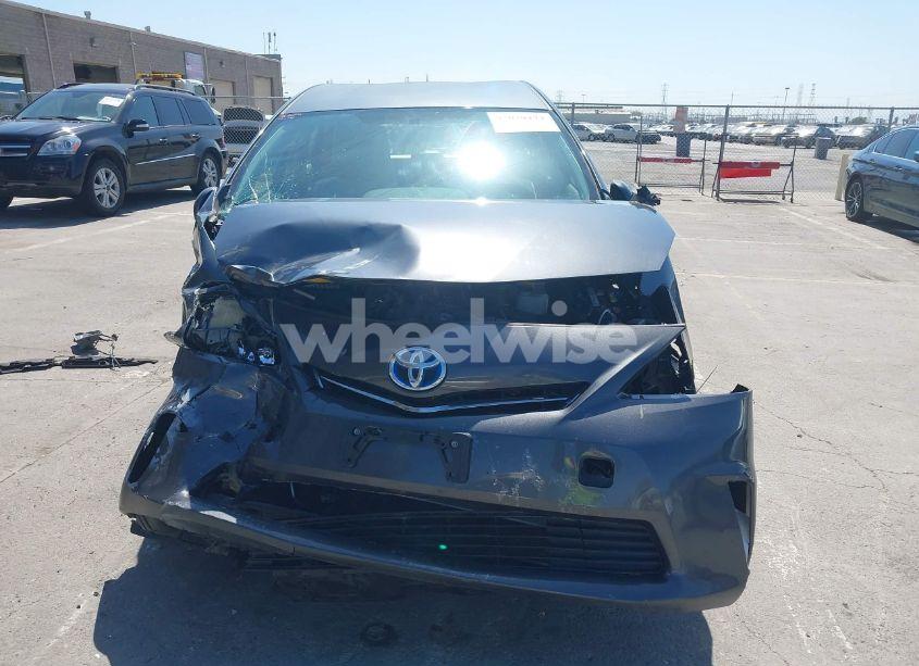 Photo 13 of 2013 Toyota Prius V TWO (VIN JTDZN3EU1D3282644)