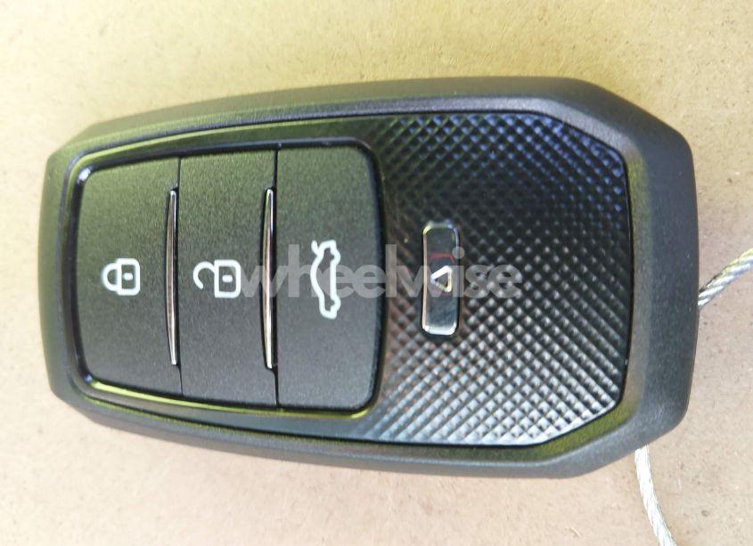 Photo 11 of 2014 Toyota Prius V THREE (VIN JTDZN3EU1E3334484)