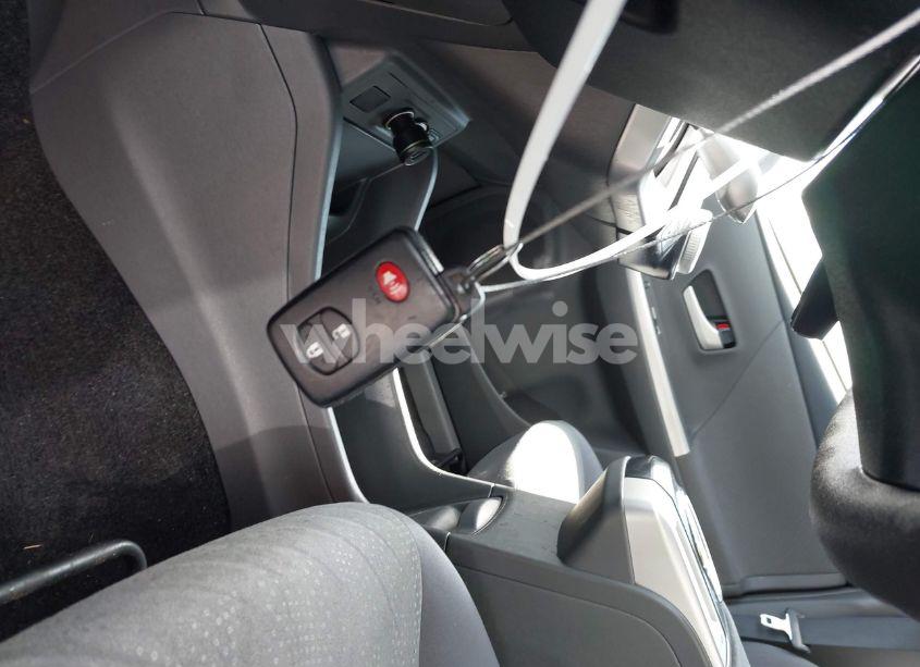 Photo 11 of 2014 Toyota Prius V FIVE/THREE/TWO (VIN JTDZN3EU1EJ002122)