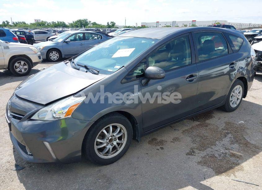 Photo 2 of 2014 Toyota Prius V FIVE/THREE/TWO (VIN JTDZN3EU1EJ002122)