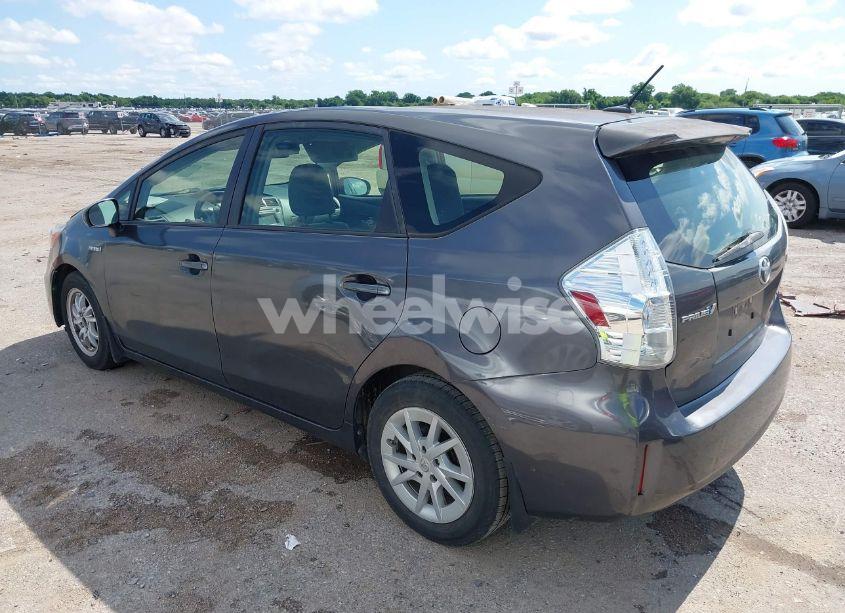 Photo 3 of 2014 Toyota Prius V FIVE/THREE/TWO (VIN JTDZN3EU1EJ002122)