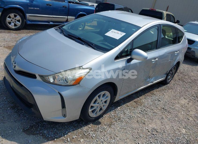 Photo 2 of 2015 Toyota Prius V THREE (VIN JTDZN3EU2FJ017195)