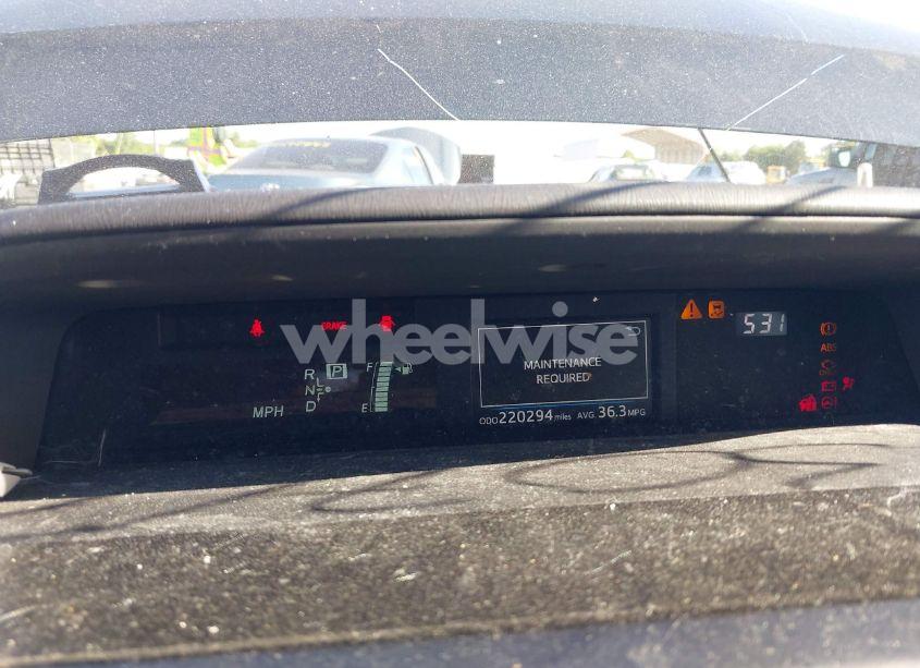 Photo 7 of 2017 Toyota Prius V FOUR (VIN JTDZN3EU2HJ065380)