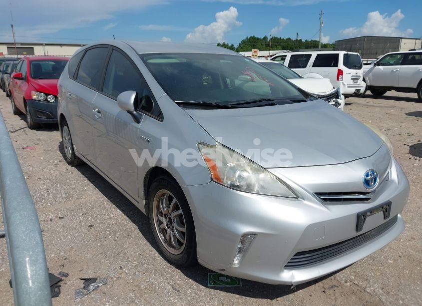 2012 Toyota Prius V THREE (VIN JTDZN3EU3C3028934) main photo