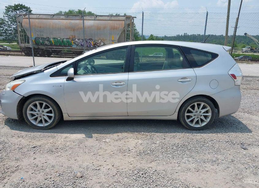 Photo 14 of 2012 Toyota Prius V FIVE (VIN JTDZN3EU3C3032952)